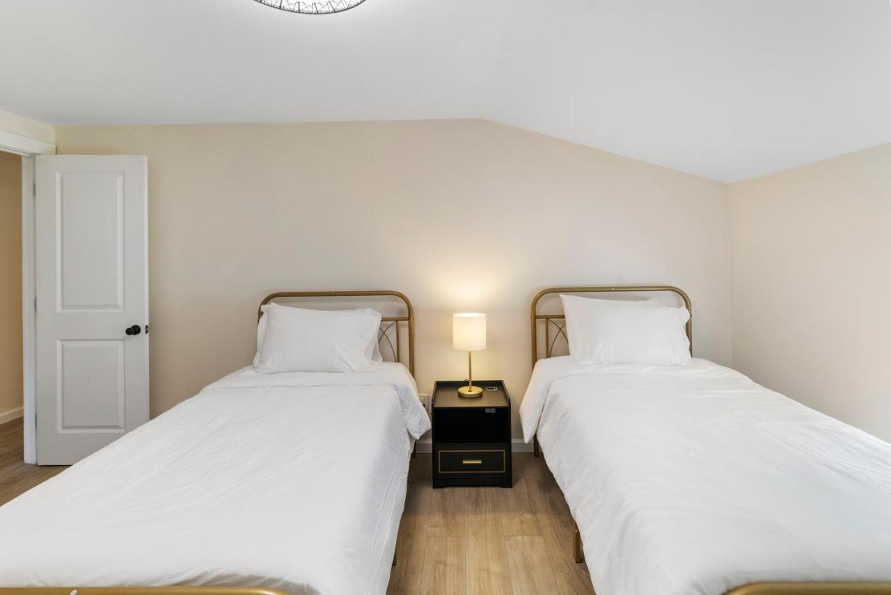 Fantastic Retreat 5Min From Village With Media Room, Ac And Sauna! ストー エクステリア 写真